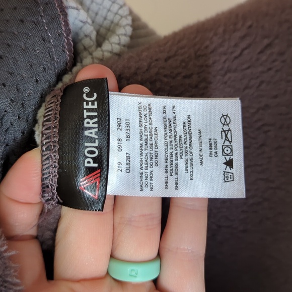 Mountain Hardware Purple Performance Fleece Jacket - Size Small - Picture 7 of 11